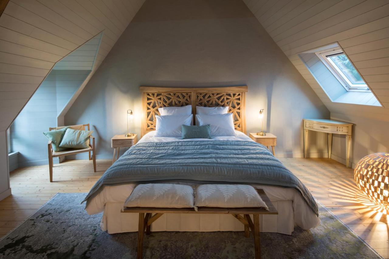 Manoir Du Vau D Arz Gites Et Chambres D Hotes Avec Piscine Malansac 외부 사진