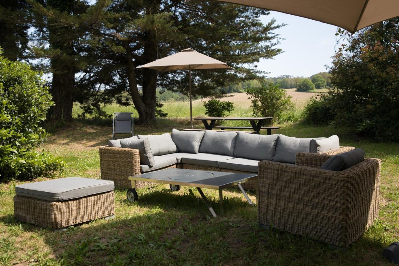 Manoir Du Vau D Arz Gites Et Chambres D Hotes Avec Piscine Malansac 외부 사진